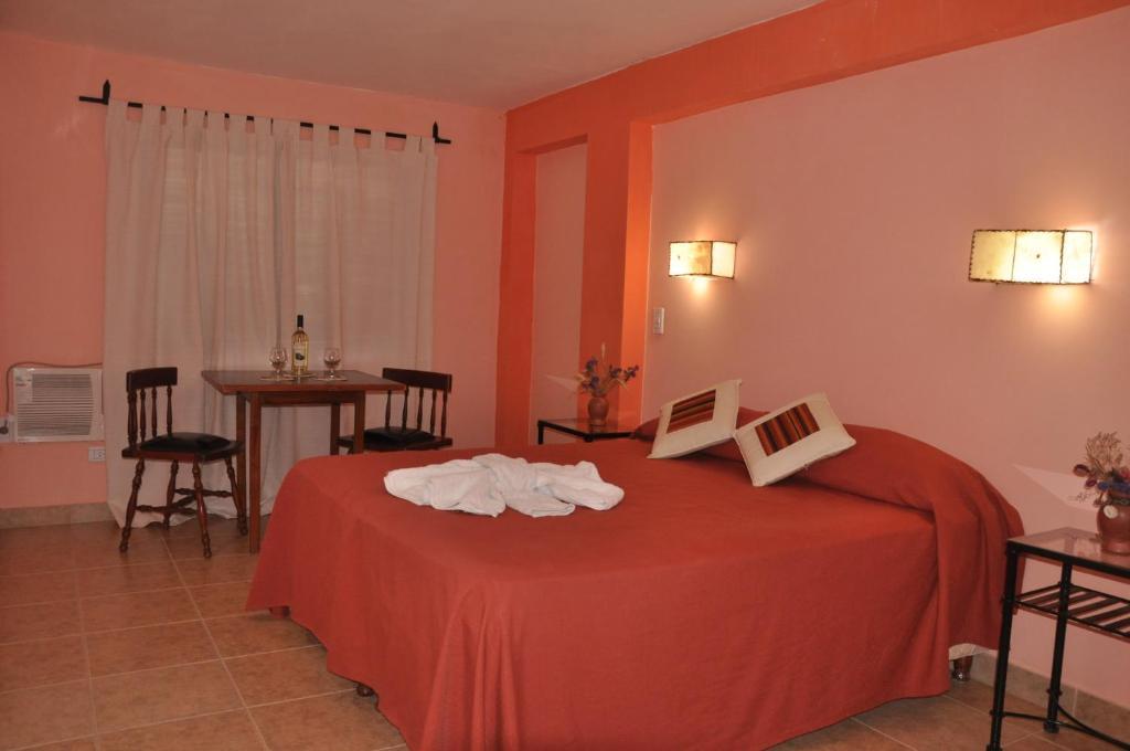 Los Toneles Otel Cafayate Oda fotoğraf